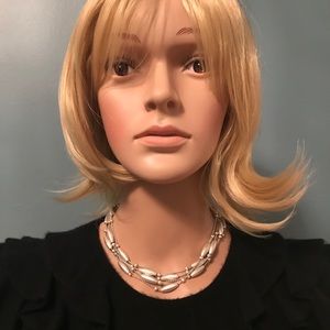 Ann Taylor Pearl/Silvertone Collar Necklace